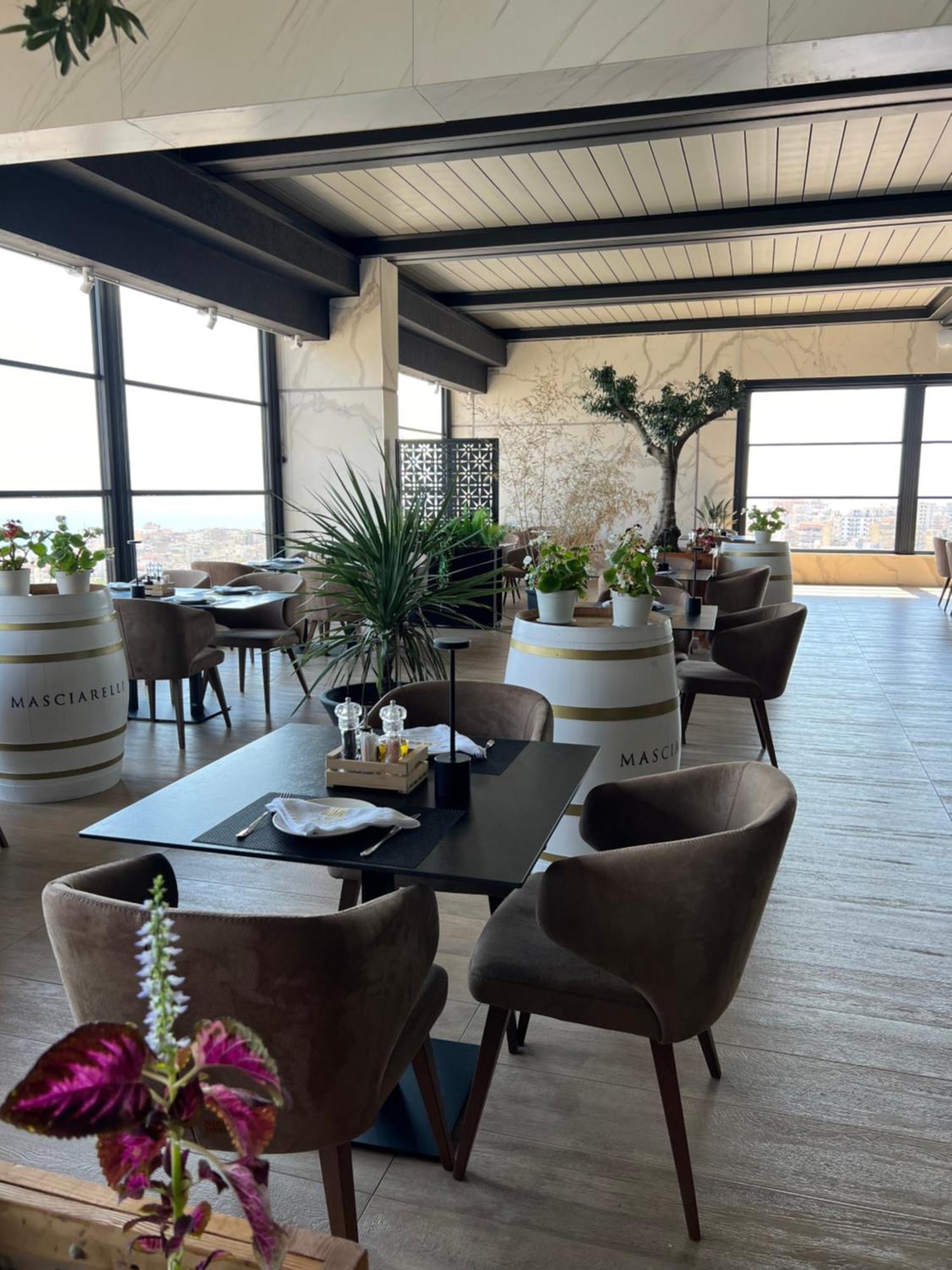 Toer Hotel & Spa Sarande Ngoại thất bức ảnh