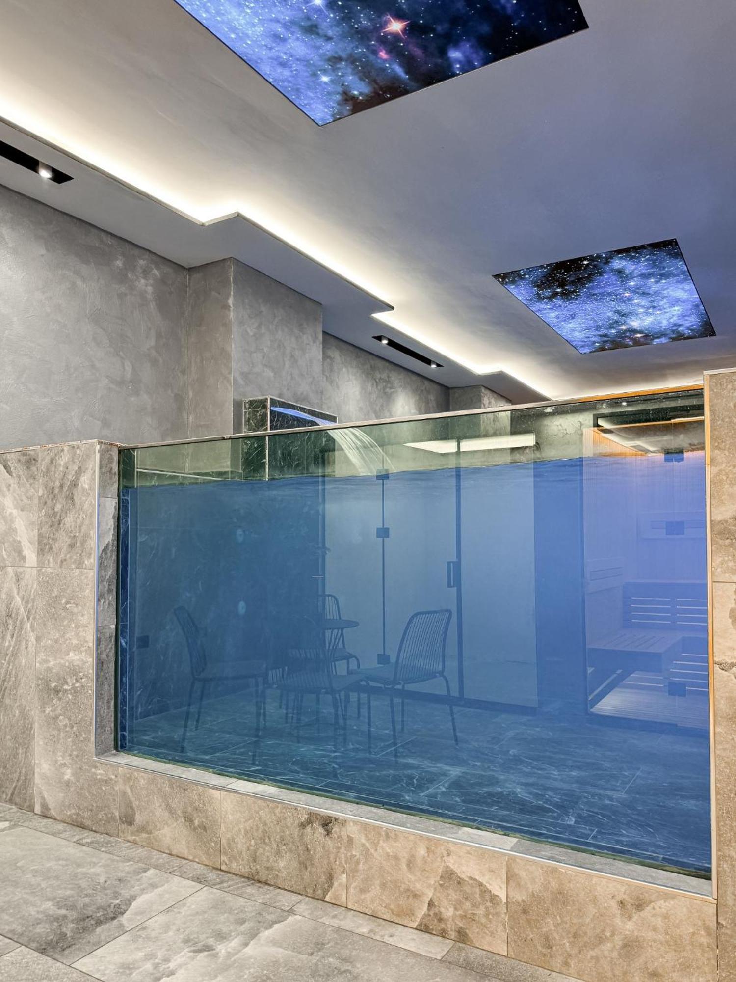 Toer Hotel & Spa Sarande Ngoại thất bức ảnh